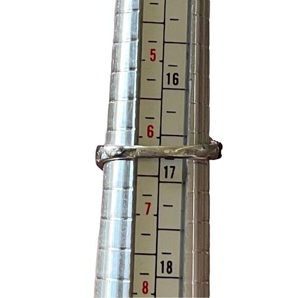 NWT off white enamel rhinestones bombe design ring US size 6.5 - Picture 4 of 4